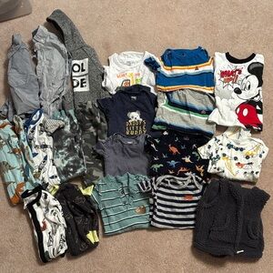 Bundle of boys GAP Kids shirts and onesies